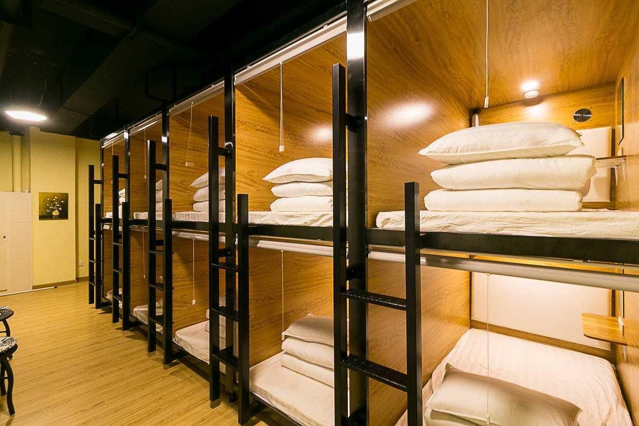 Хостел Cube Bed Station & Tours Sdn Bhd Семпорна Екстер'єр фото