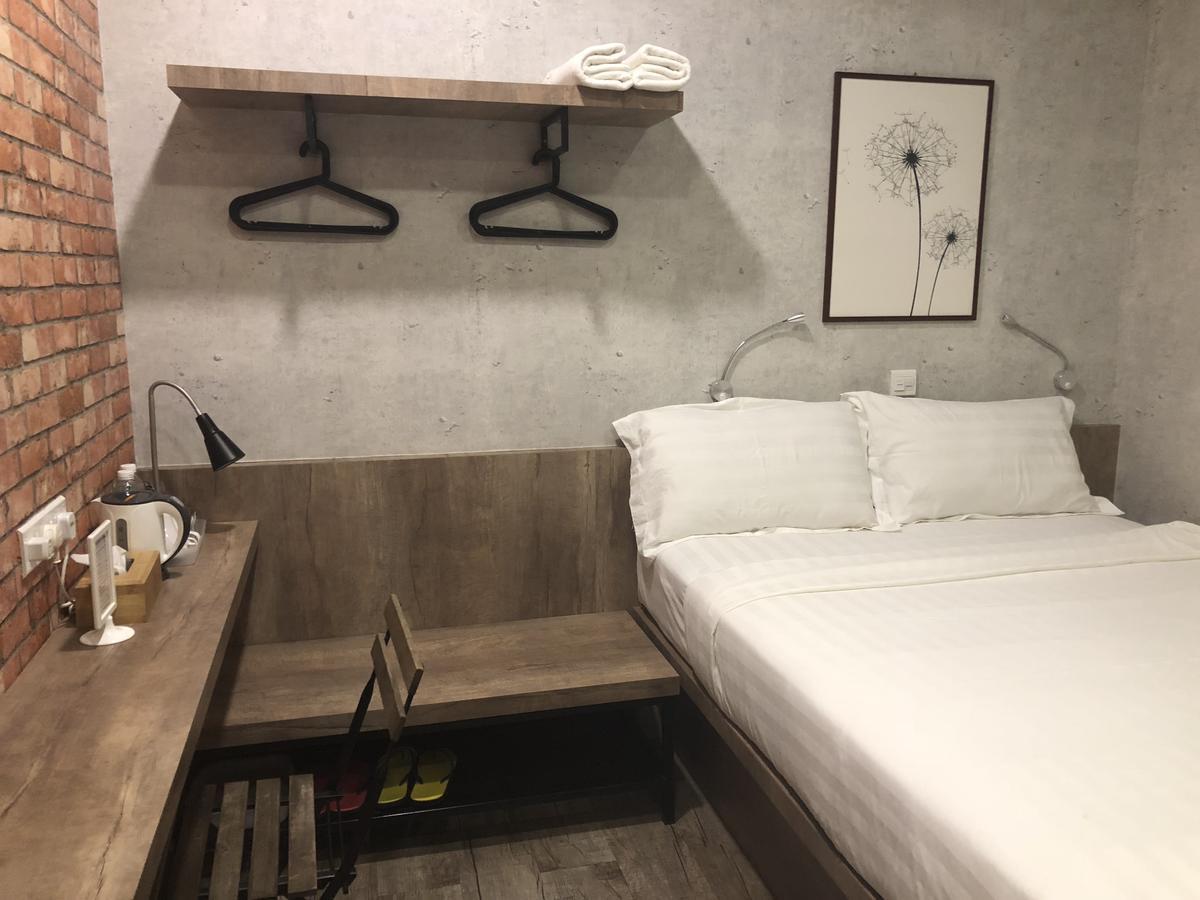 Хостел Cube Bed Station & Tours Sdn Bhd Семпорна Екстер'єр фото